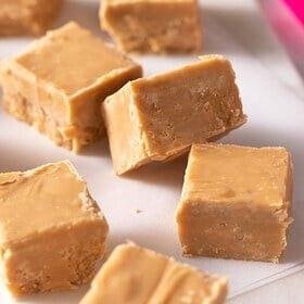CARTON: 60 X 50g Russian Fudge